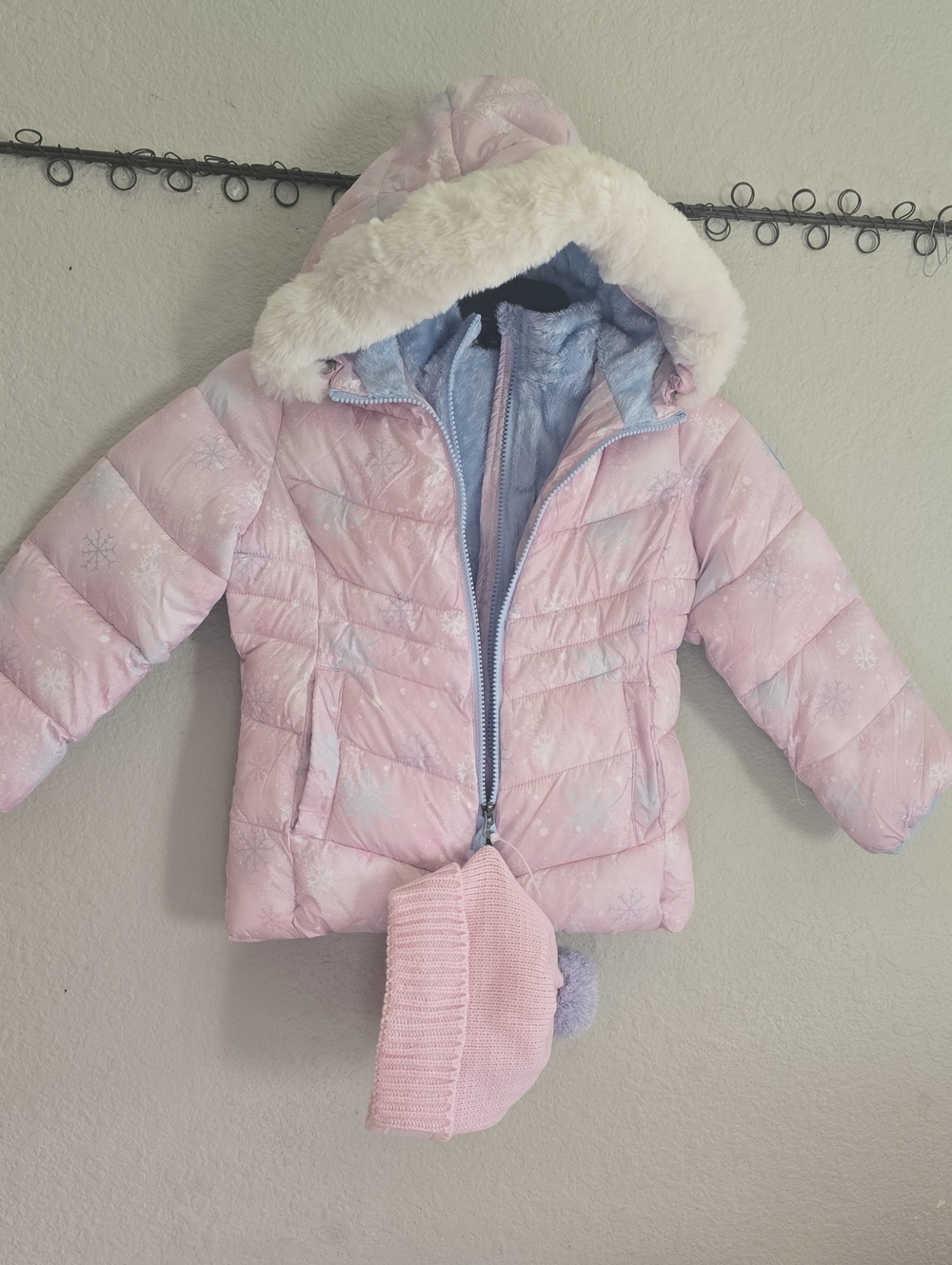 Snozu Light Pink Hooded Puffer Coat with Faux Fur Trim